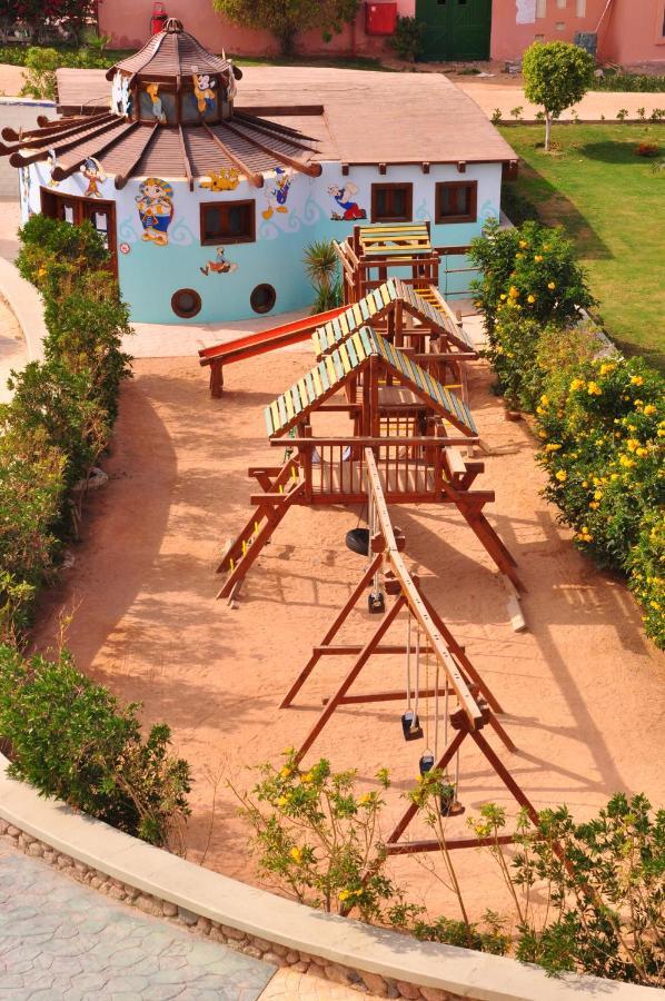 Rehana Sharm Resort - Aquapark & Spa - Couples And Family Only -Premium Ultra All-Inclusive 24H Bagian luar foto